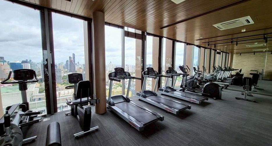 For rent 1 bed condo in Khlong Toei, Bangkok