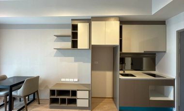 Condo en alquiler de 1 habitaciones en Khlong San, Bangkok