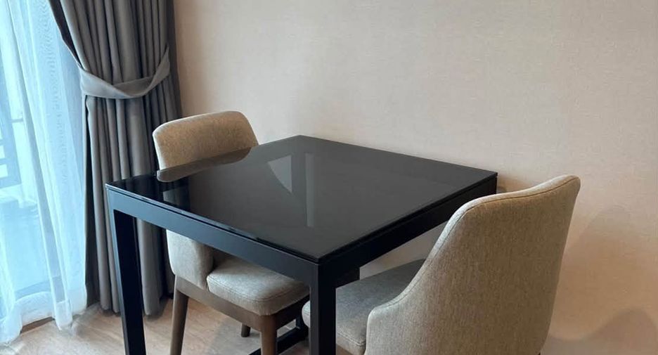Condo en alquiler de 1 habitaciones en Khlong San, Bangkok