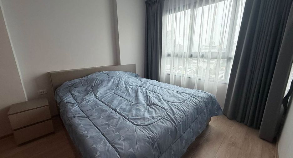 Condo en alquiler de 1 habitaciones en Khlong San, Bangkok
