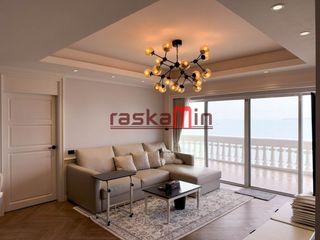For rent 3 bedrooms condo in Bang Lamung, Chonburi