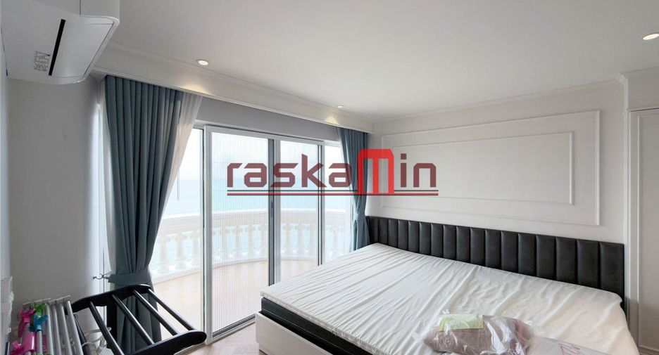 For rent 3 bedrooms condo in Bang Lamung, Chonburi