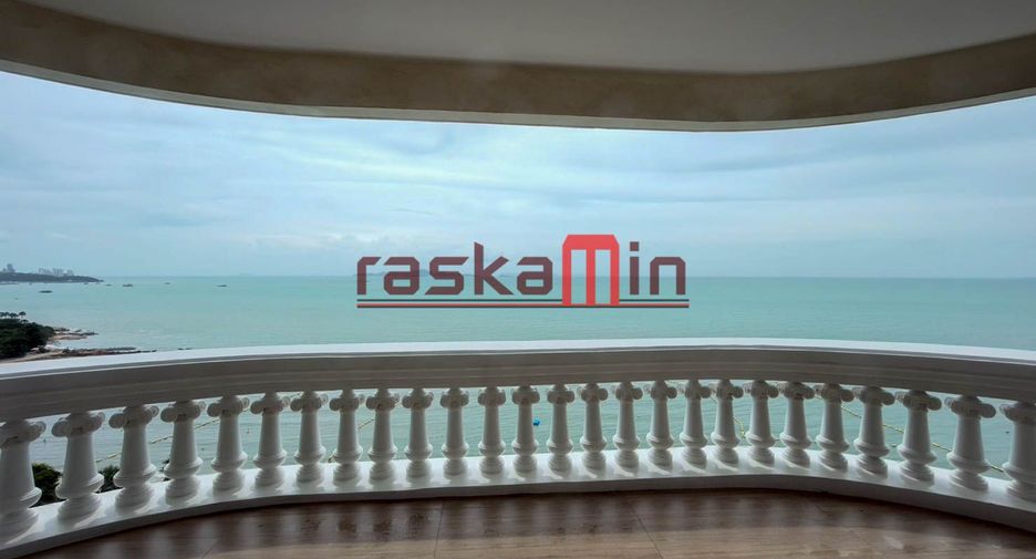 For rent 3 bedrooms condo in Bang Lamung, Chonburi