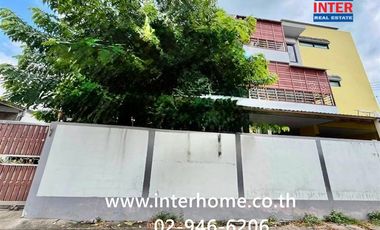 出售 7 卧室 独立屋 在 Phaya Thai, 曼谷
