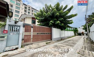 出售 7 卧室 独立屋 在 Phaya Thai, 曼谷