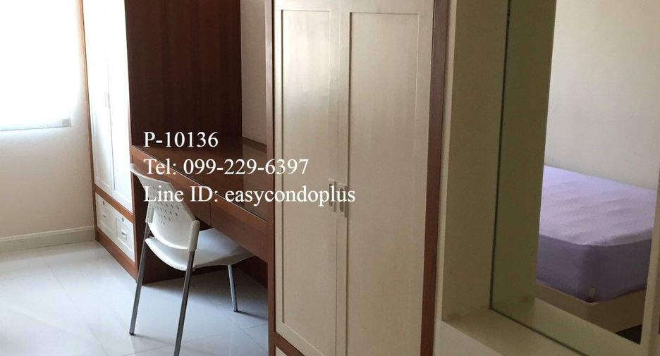 For rent 2 bedrooms condo in Sathon, Bangkok