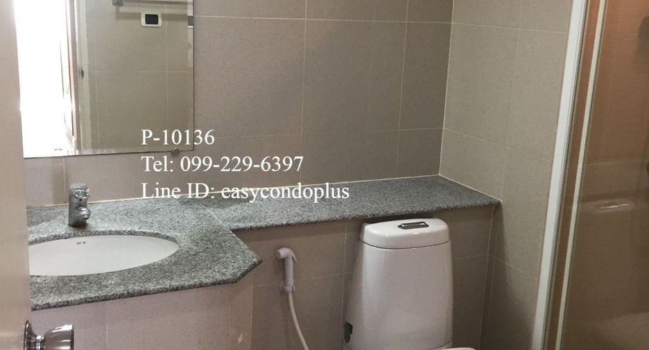 For rent 2 bedrooms condo in Sathon, Bangkok