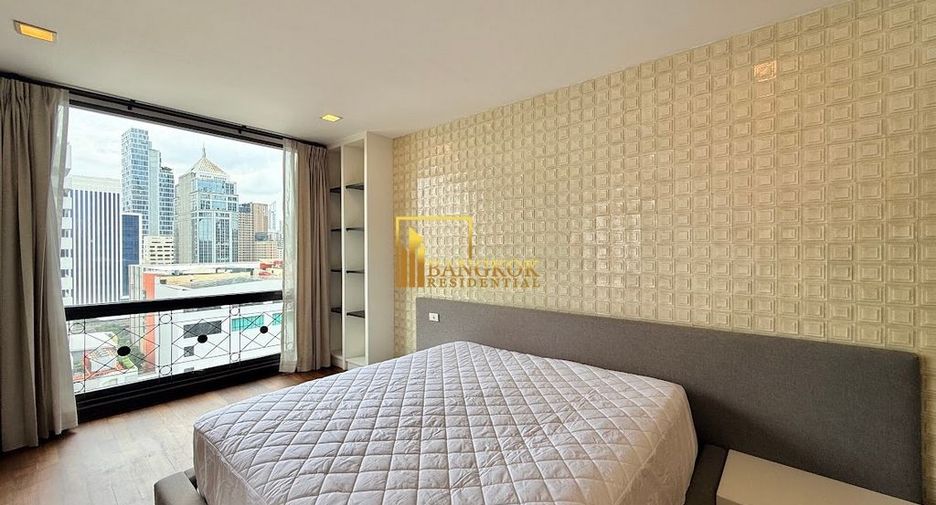 For rent 3 bedrooms condo in Pathum Wan, Bangkok