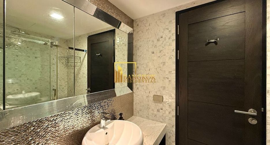For rent 3 bedrooms condo in Pathum Wan, Bangkok