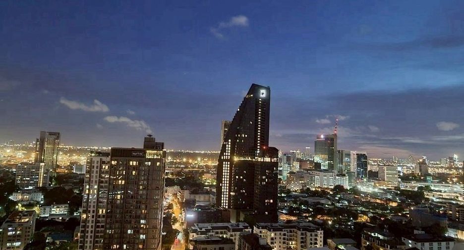 Condo en venta de 1 habitaciones en Khlong Toei, Bangkok