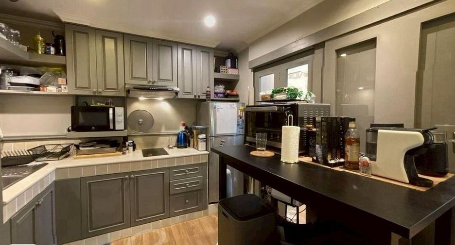 Condo en venta de 3 habitaciones en Watthana, Bangkok