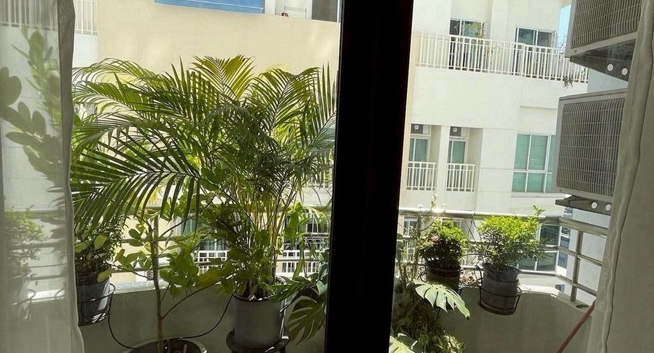 Condo en venta de 3 habitaciones en Watthana, Bangkok