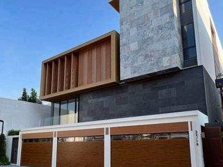 For sale 4 bedrooms house in Bueng Kum, Bangkok