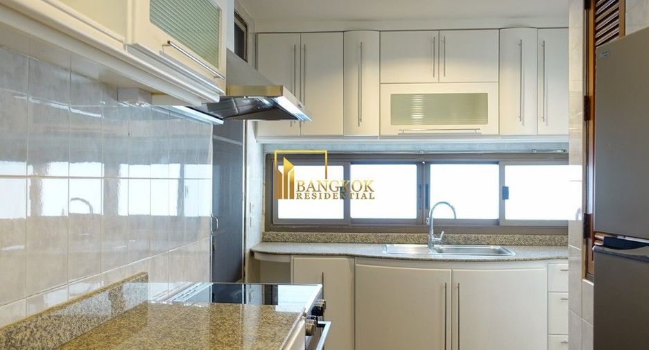 For rent studio house in Watthana, Bangkok