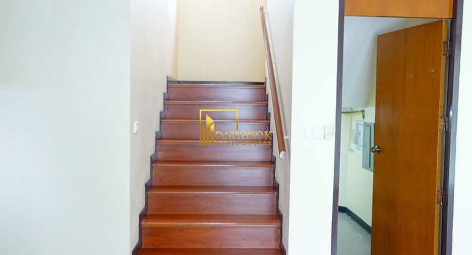 For rent studio house in Watthana, Bangkok