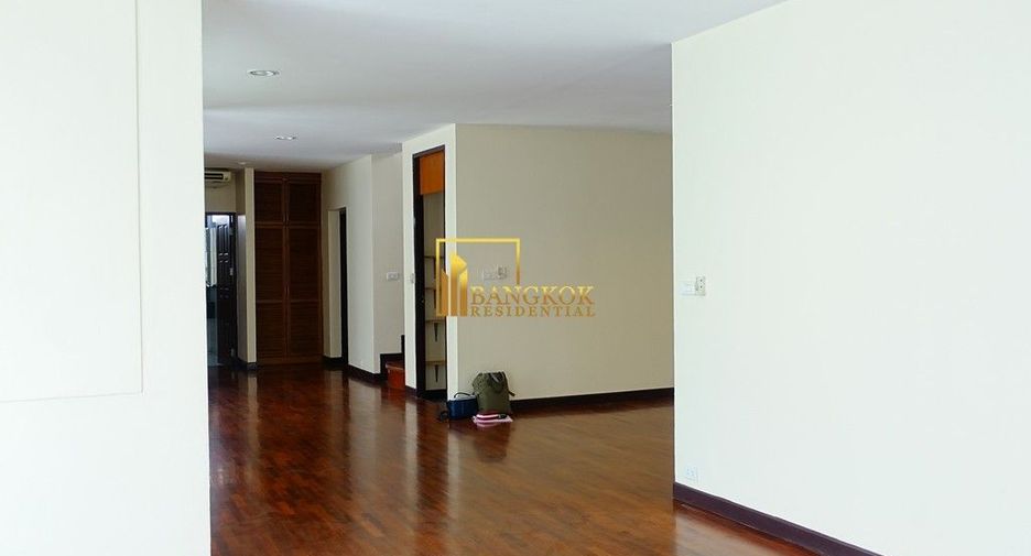 For rent studio house in Watthana, Bangkok
