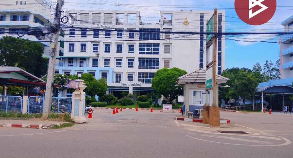 For sale 4 bedrooms retail Space in Bua Yai, Nakhon Ratchasima