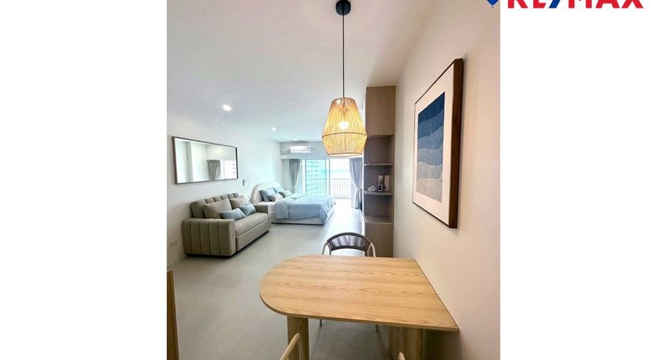 For sale 1 bed condo in Bang Lamung, Chonburi