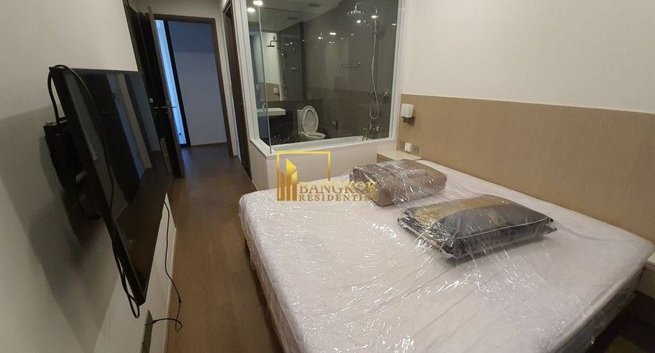 For rent 2 bedrooms condo in Bang Rak, Bangkok