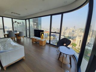 For rent 2 bedrooms condo in Bang Rak, Bangkok