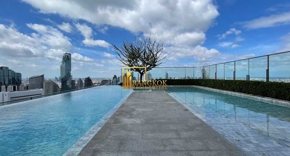 For rent 2 bedrooms condo in Bang Rak, Bangkok