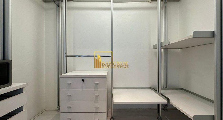 For rent 1 bed apartment in Watthana, Bangkok