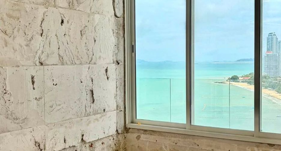 For sale 4 bedrooms condo in Bang Lamung, Chonburi