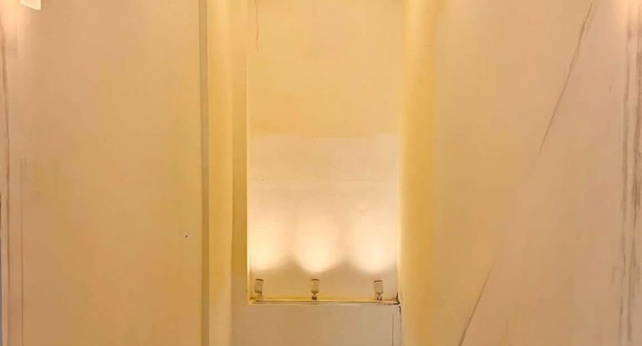 For sale 4 bedrooms condo in Bang Lamung, Chonburi