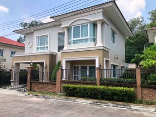 For sale 3 bedrooms house in Si Racha, Chonburi