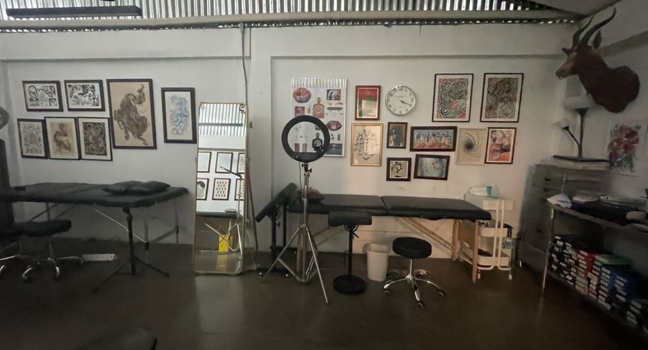For sale 4 bedrooms warehouse in Bang Na, Bangkok