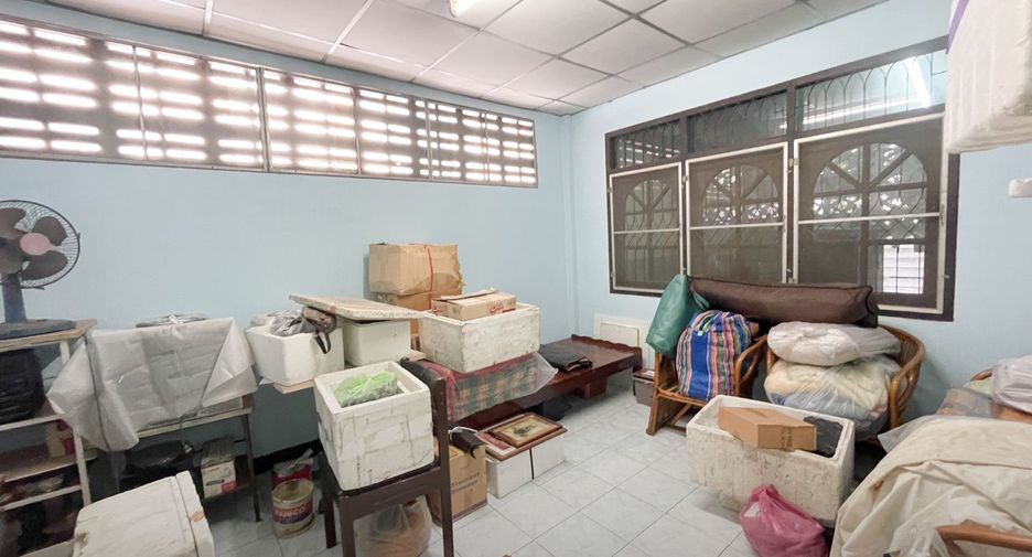 For sale 2 bedrooms house in Lat Krabang, Bangkok
