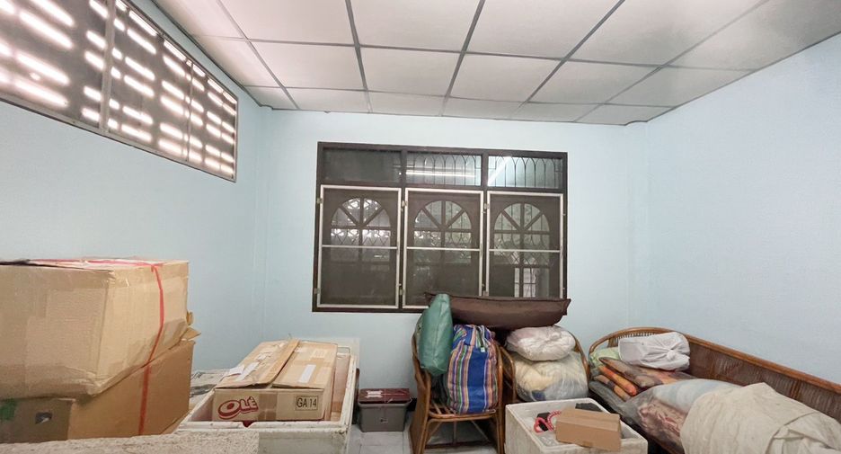 For sale 2 bedrooms house in Lat Krabang, Bangkok