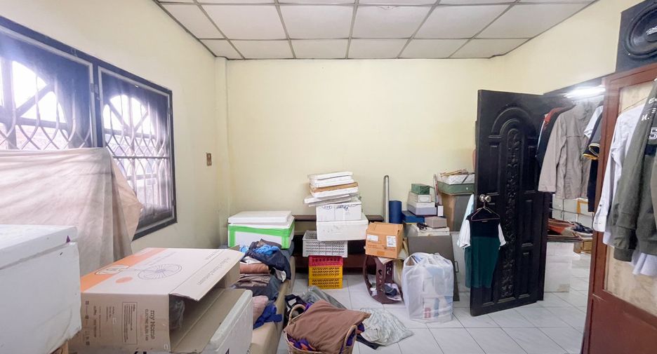 For sale 2 bedrooms house in Lat Krabang, Bangkok