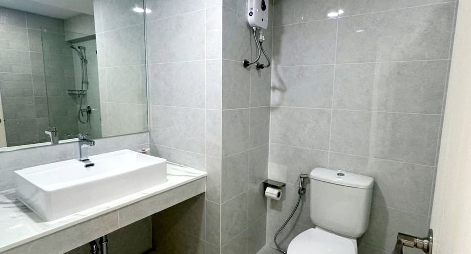 For sale 1 bed condo in Bang Lamung, Chonburi