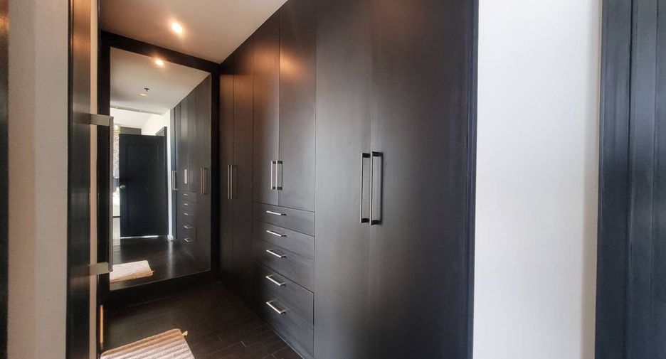 Wohnung zur Miete und zum Kauf mit 3 Zimmer in Khlong Toei, Bangkok