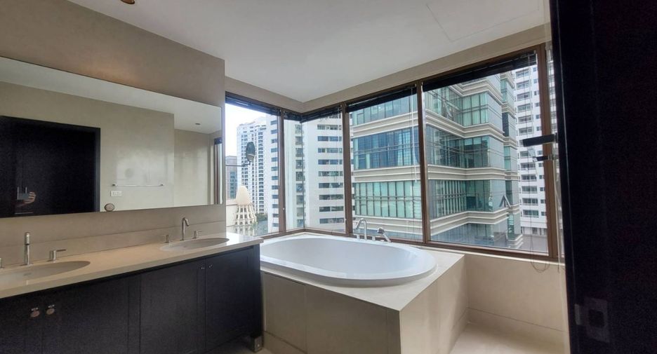 Wohnung zur Miete und zum Kauf mit 3 Zimmer in Khlong Toei, Bangkok