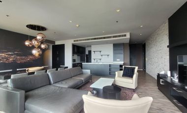 Wohnung zur Miete und zum Kauf mit 3 Zimmer in Khlong Toei, Bangkok