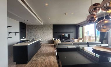 Wohnung zur Miete und zum Kauf mit 3 Zimmer in Khlong Toei, Bangkok