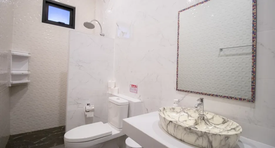 For sale 4 bedrooms villa in San Sai, Chiang Mai