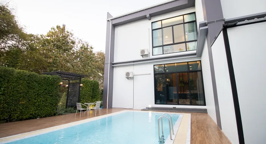 For sale 4 bedrooms villa in San Sai, Chiang Mai