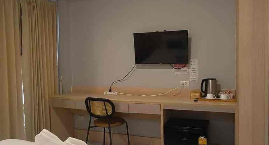 For sale 120 bedrooms apartment in Bang Sao Thong, Samut Prakan