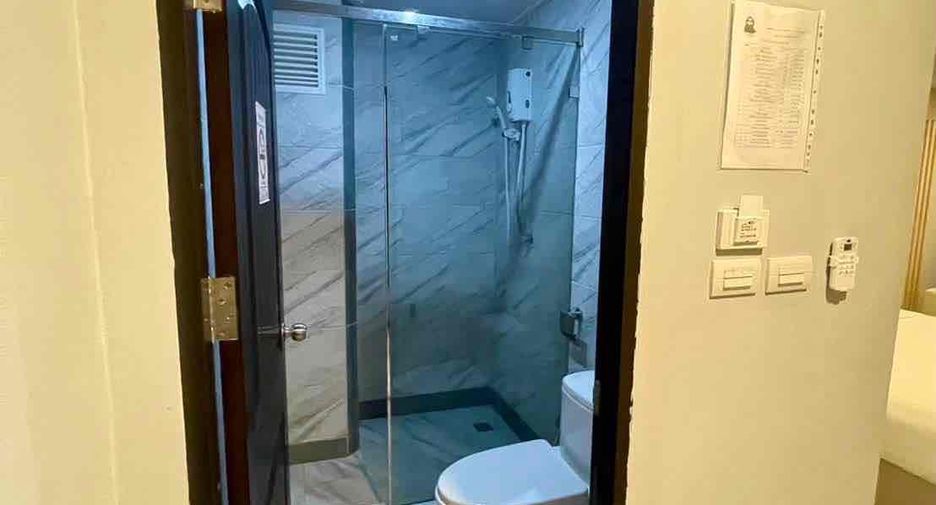 For sale 120 bedrooms apartment in Bang Sao Thong, Samut Prakan