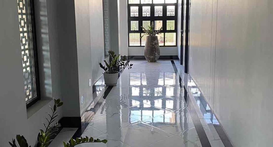 For sale 120 bedrooms apartment in Bang Sao Thong, Samut Prakan