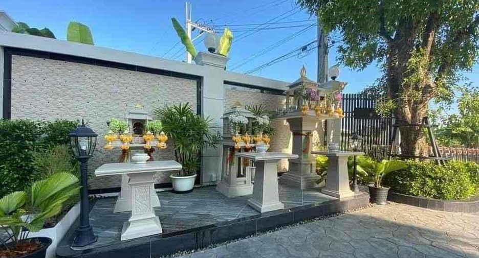 For sale 120 bedrooms apartment in Bang Sao Thong, Samut Prakan