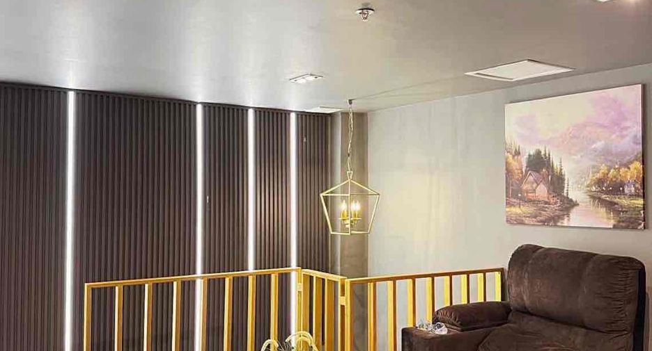 For sale and for rent 8 bedrooms retail Space in Watthana, Bangkok