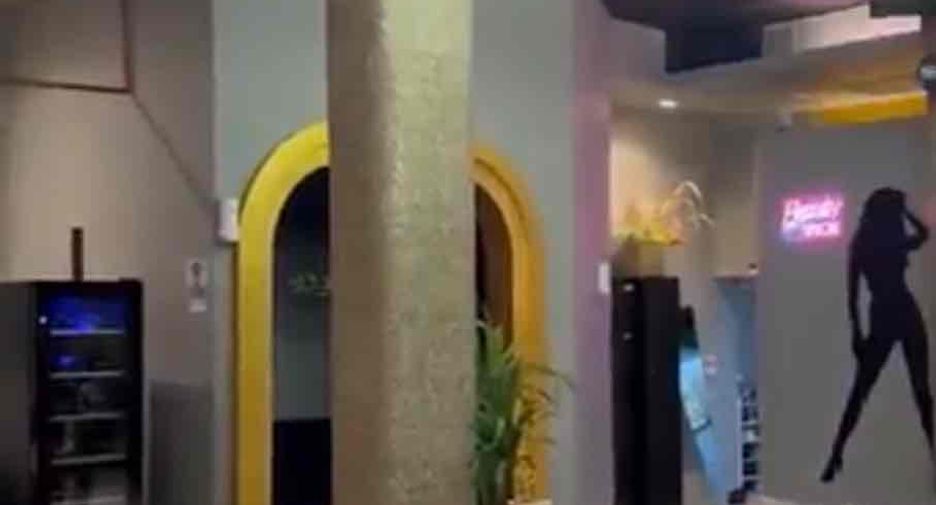 For sale and for rent 8 bedrooms retail Space in Watthana, Bangkok