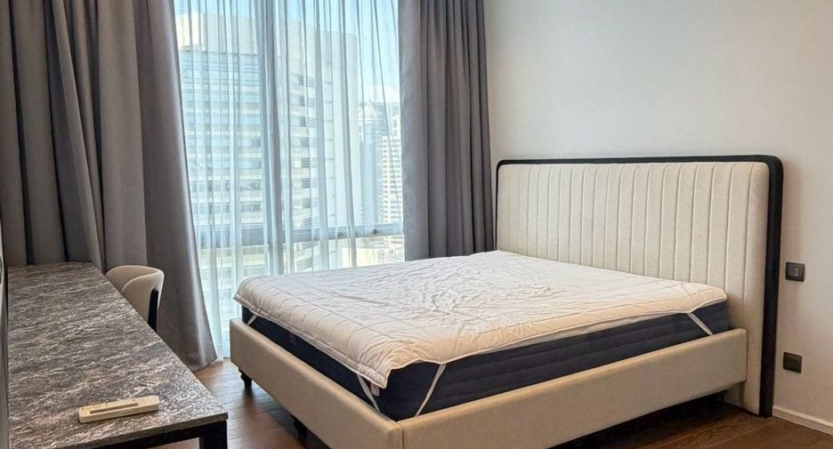 For rent 1 bed condo in Pathum Wan, Bangkok