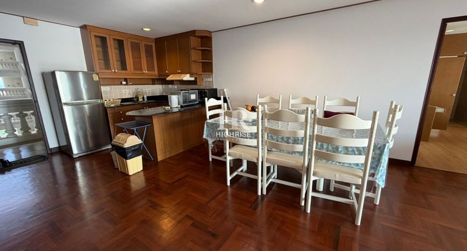 For sale 3 bedrooms condo in Bang Lamung, Chonburi