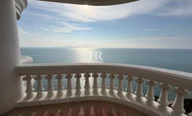 For sale 3 bedrooms condo in Bang Lamung, Chonburi
