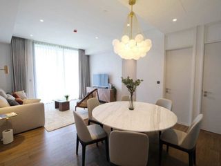 For rent 2 bedrooms condo in Pathum Wan, Bangkok